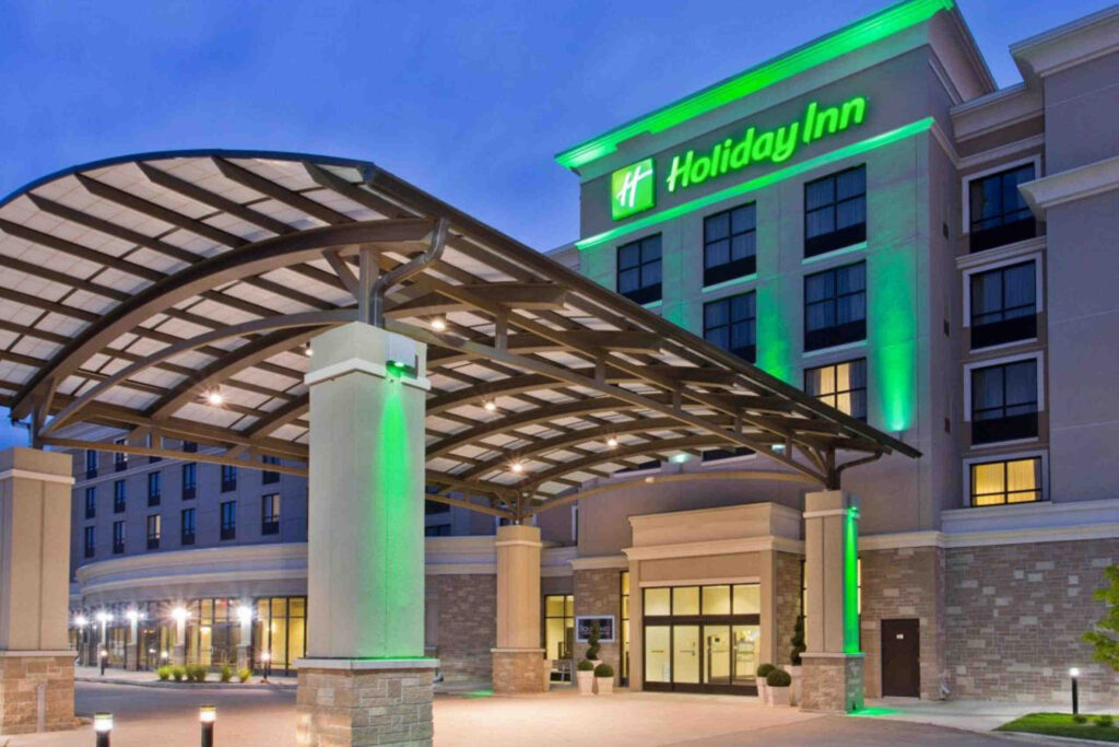 Holiday Inn Clarksville by MNJ Properties